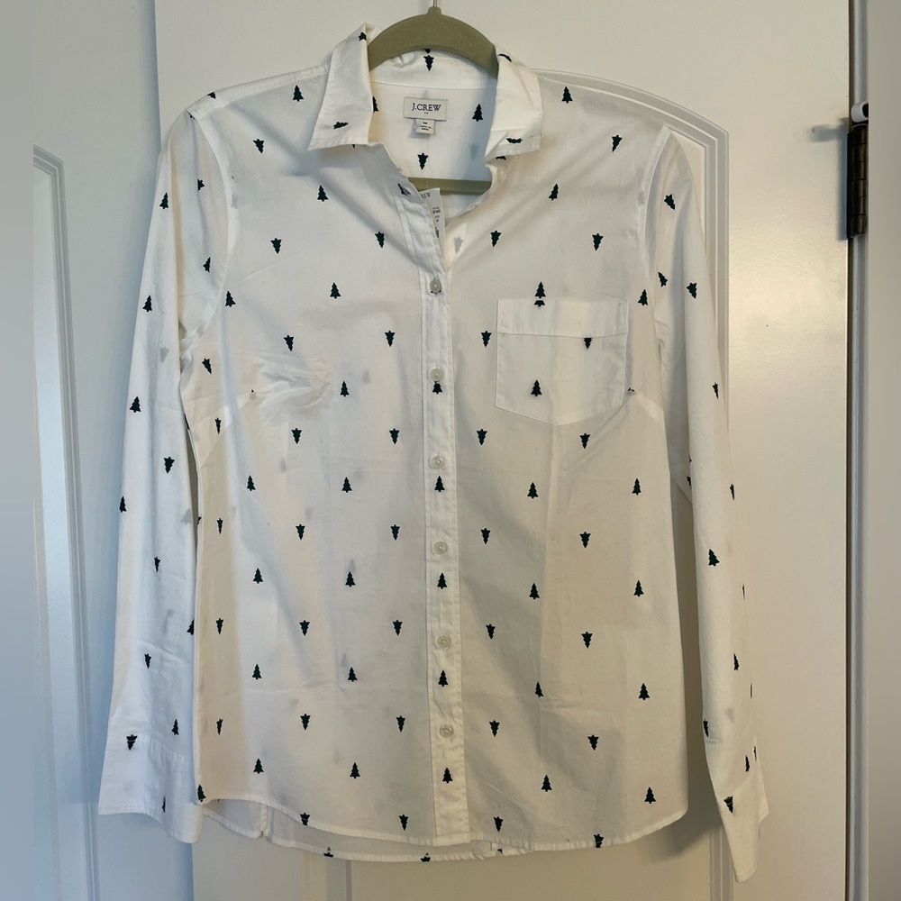 J Crew Factory Ladies Christmas Tree pattern shirt
